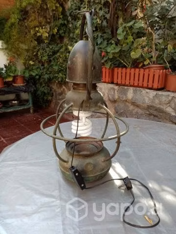 Farol de Barco en Cobre, Muy Antiguo