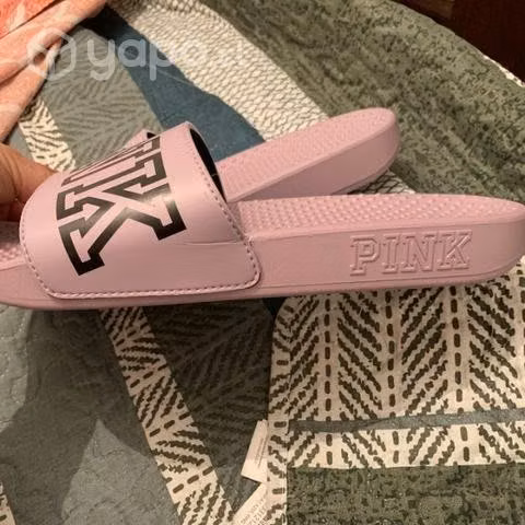 Pink sandalias