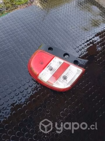 Foco trasero Nissan March izquierdo lh - Imagen 2
