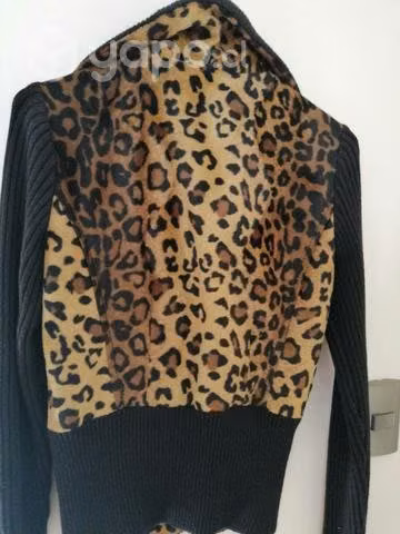 Chaqueta IO como nueva