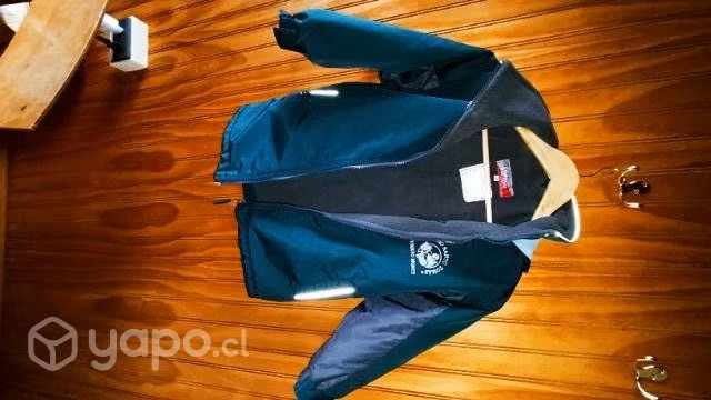 Parka, Colegio Santo Tomás - Imagen 2