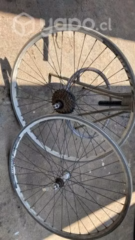 Repuestos Bicicleta (Recuperada de incendio) - Imagen 3