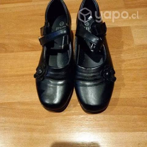 Zapatos de cueca 37