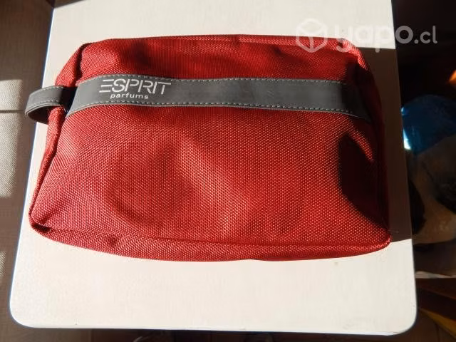 Cosmetiquero nuevo marca ESPRIT
