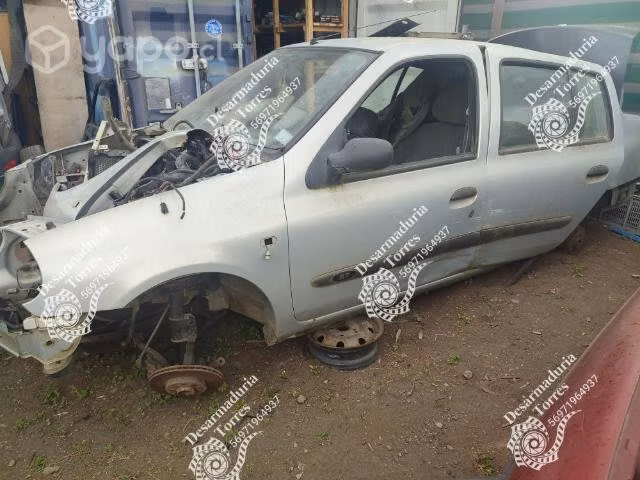 Tapabarro delantero Renault Clio 2001
