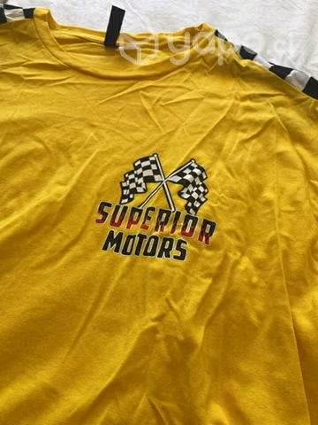 Polera divided