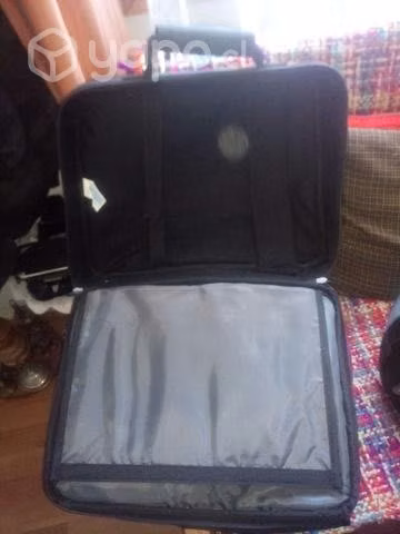 Bolso para notebut en muy buen estado - Imagen 2