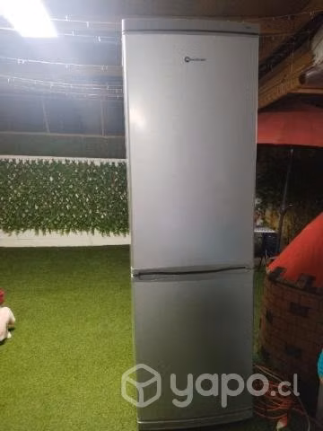 Flete Gratis, Refrigerador mademsa 370 litros