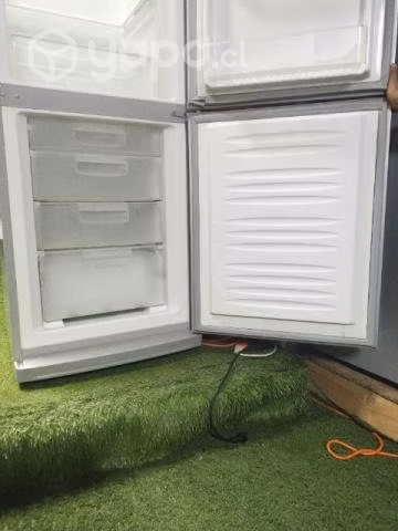 Flete Gratis, Refrigerador mademsa 370 litros