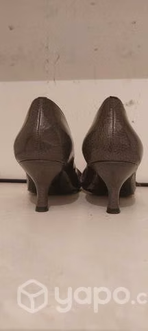 Zapatos taco bajo gris - Imagen 4