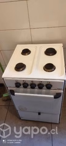 Cocina cuatro platos