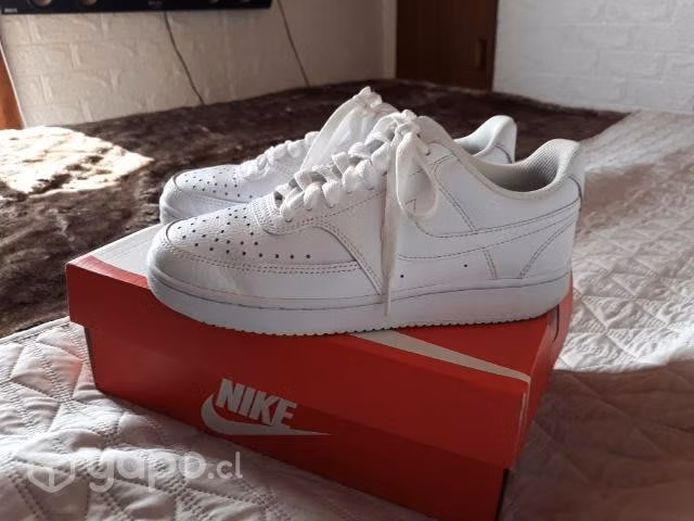 Zapatillas Nike - Imagen 3