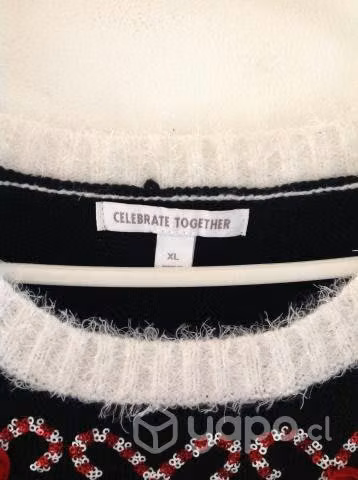 Sweater Navidad Mujer, con cascabeles Marca Celeb - Imagen 2