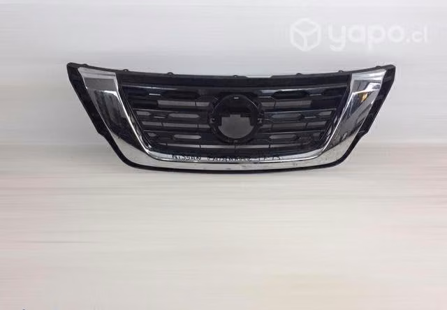 Máscara Nissan Pathfinder 2017 2019