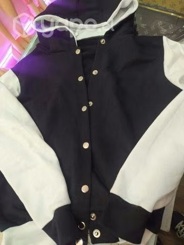 Poleron universitario bomber