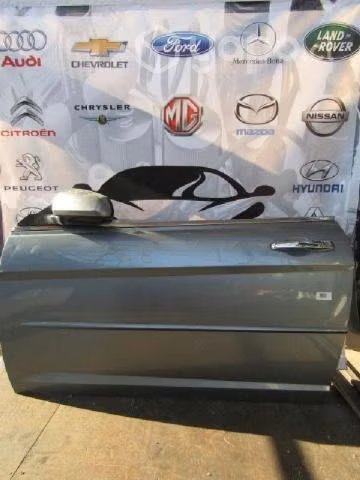 Puerta delantera izquierda lata chrysler sebring 2