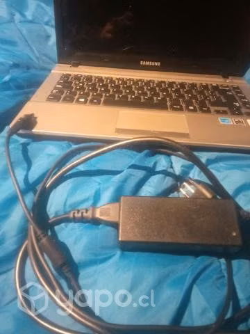 Laptop Samsung - Imagen 2