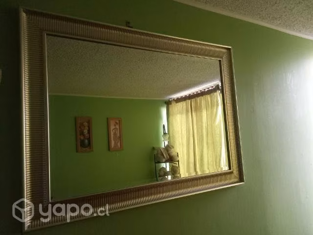 Lindo espejo dorado