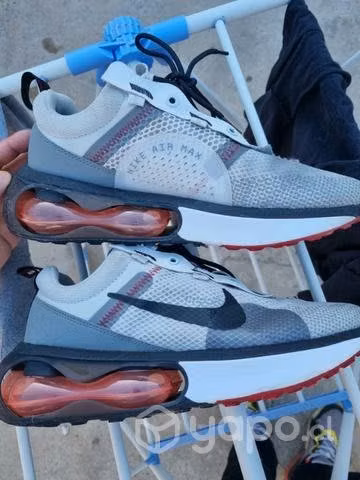 Nike air max