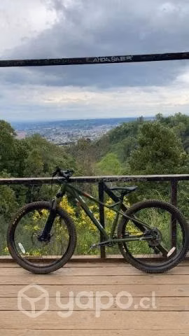 Bicicleta fuji talla m aro 25.7