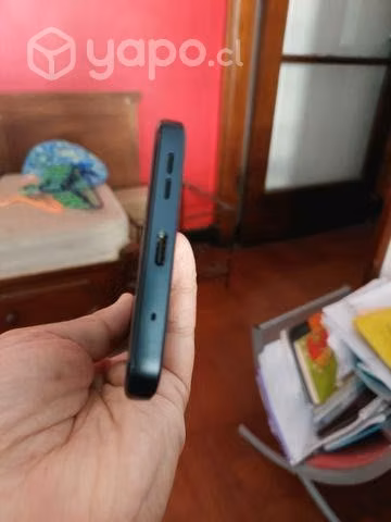 Nokia G21 4 GB 128 GB con sus accesorios sellados