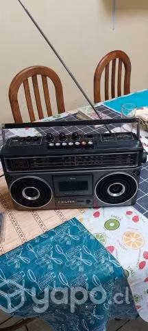 Radio Silver