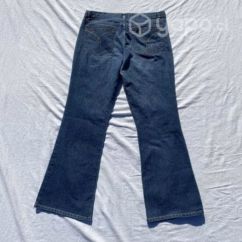 Jeans Calvin Klein Flare Talla 40