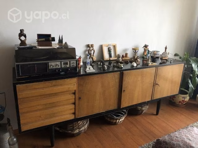 Juego comedor 6 sillas y buffet