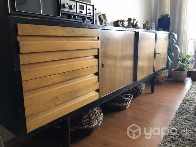 Juego comedor 6 sillas y buffet