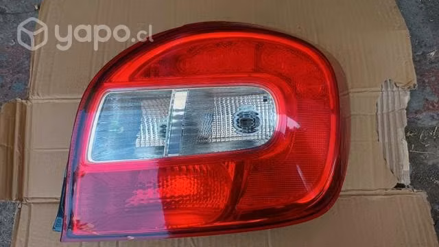 Foco derecho Suzuki baleno gls 2016-2022