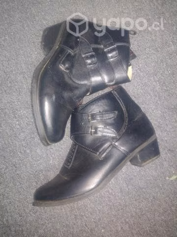 Zapato de huaso
