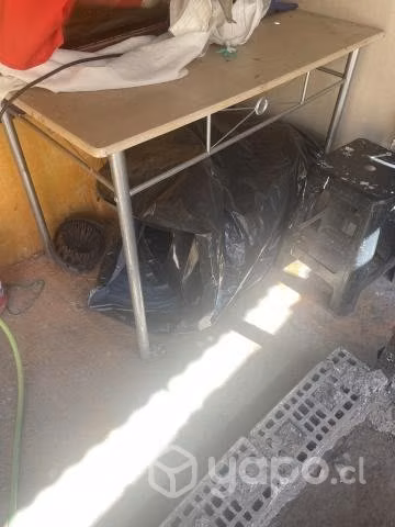Mesa sola