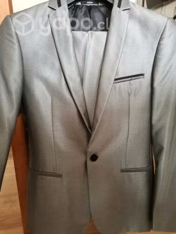 Terno Gala impecable (un único uso) talla 44