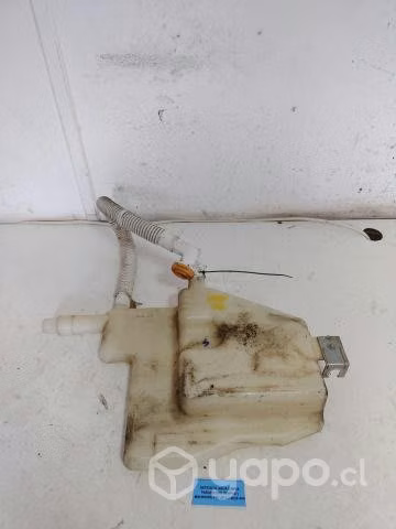 Deposito Agua Limpia Parabrisas (MNP147) Mahindra