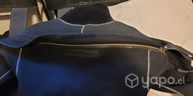 Traje Seco Scubapro Exodry Seminuevo - Imagen 4