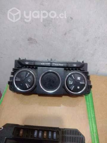 Panel de control aire acondicionado Peugeot 301