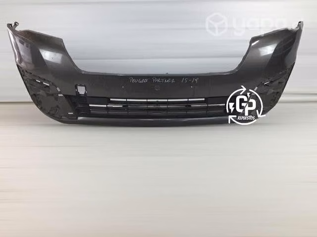 Parachoque delantero Peugeot Partner 2015-2019