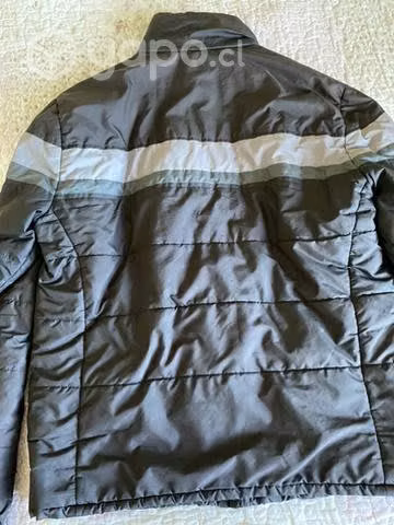 Casaca puma talla s da para m - Imagen 3