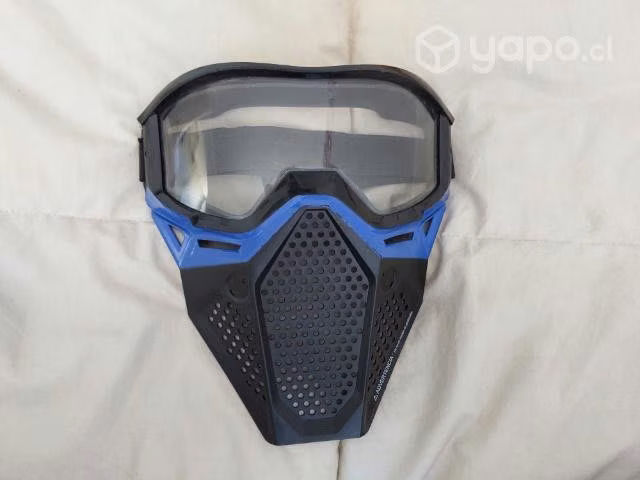 Máscara rival nerf