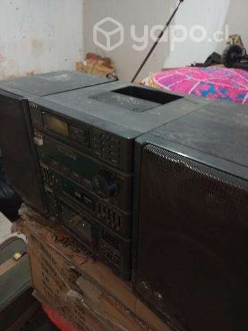 Radio Sony antigua - Imagen 2