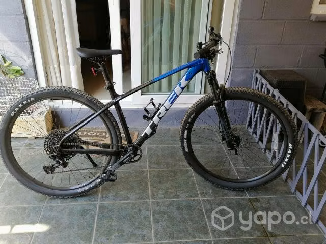 Bicicleta Trek MTB, Marlin 8