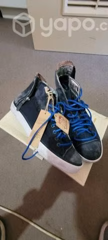 Zapatillas diesel con caña, cuero exclusisas