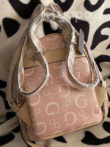Mochila Guess - Imagen 3