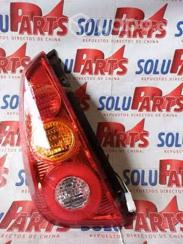BYD F0 Farol Izquierdo Amarillo