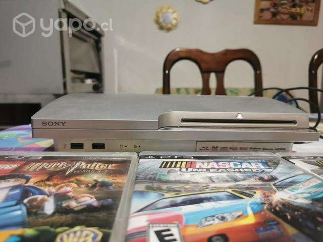PS3 con 3 juegos - Imagen 2