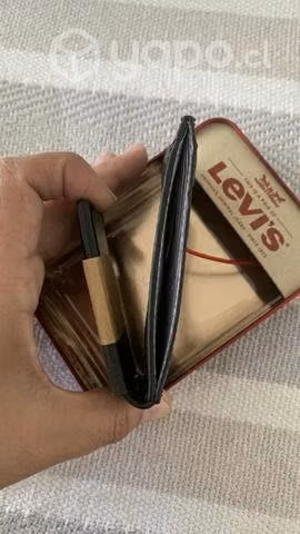 Porta credencial Levis - Imagen 3