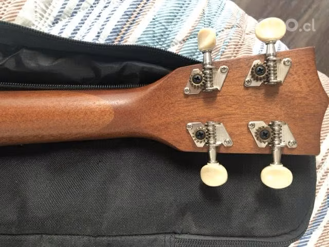 Ukelele Makala Soprano - Imagen 4