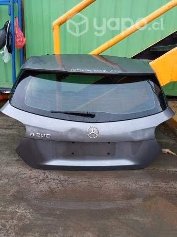 Portalon mercedes benz a200 año 2013 completo