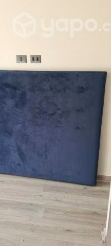 Hermoso respaldo de cama Capitone