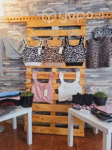 Poleras nuevas talla S